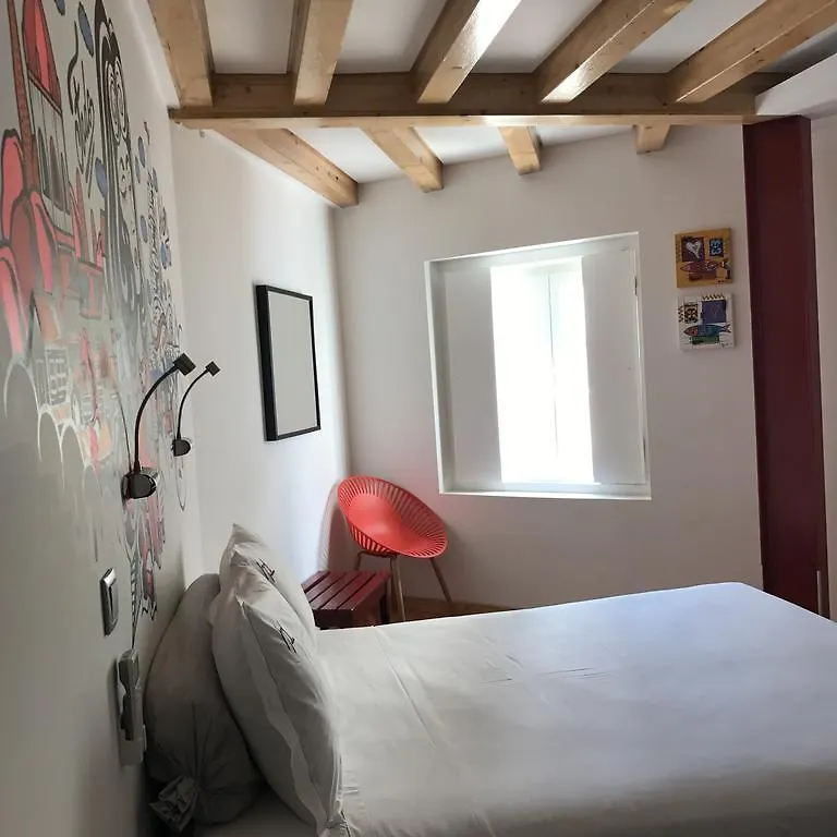 Hostel Petit Lusa Lissabon